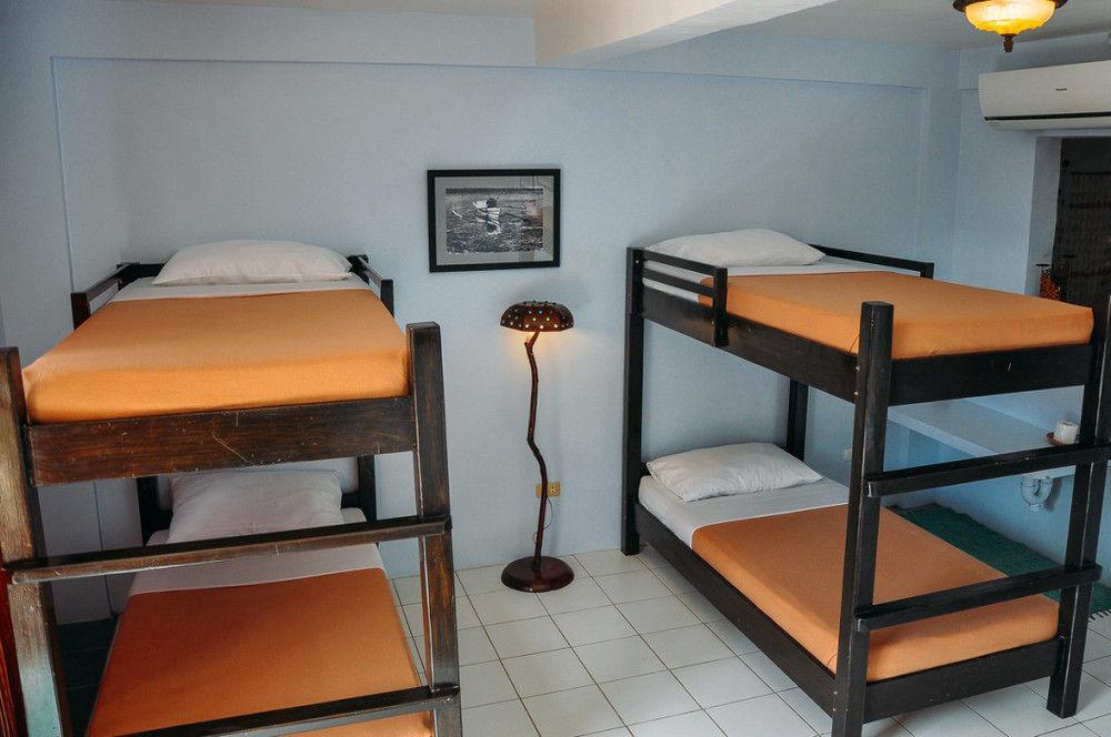 Lazea Tagaytay Inn Tagaytay City Exterior foto